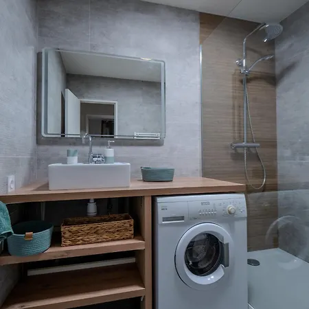 Rare & Confidentiel A Lägenhet